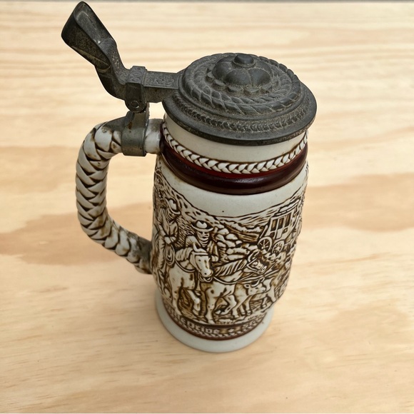 1980 Avon Beer Stein Mug Cattle Drive Stage Coach Roping Chuck Wagon - Picture 5 of 10
